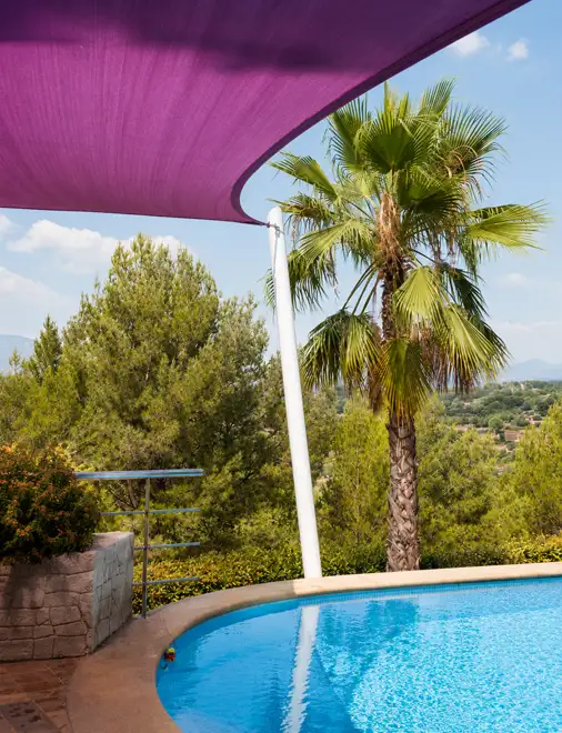 Voile d'ombrage pour terrasse et jardin